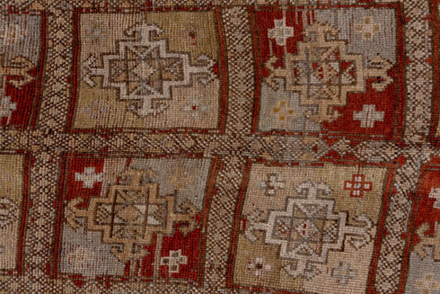 Antique NW Persian Area Rug (5' x 9')